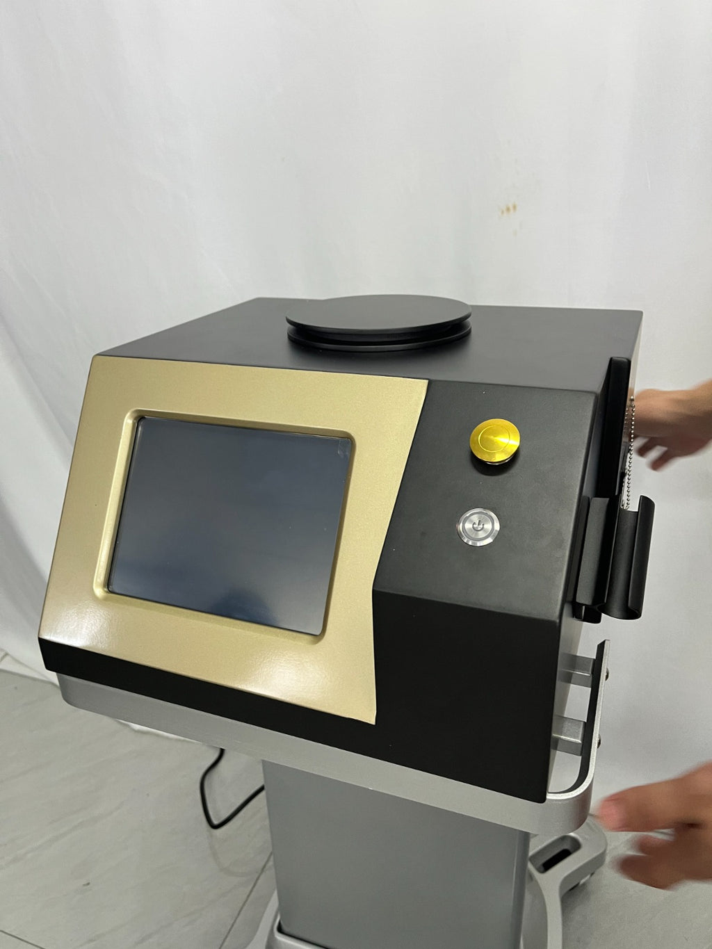 Multi-Function 1470nm Laser Therapy System